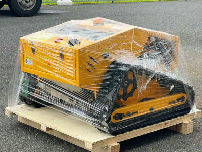 Düz arazilerden yamaçlara kadar tüm çim zorluklarının üstesinden tek bir makine gelir