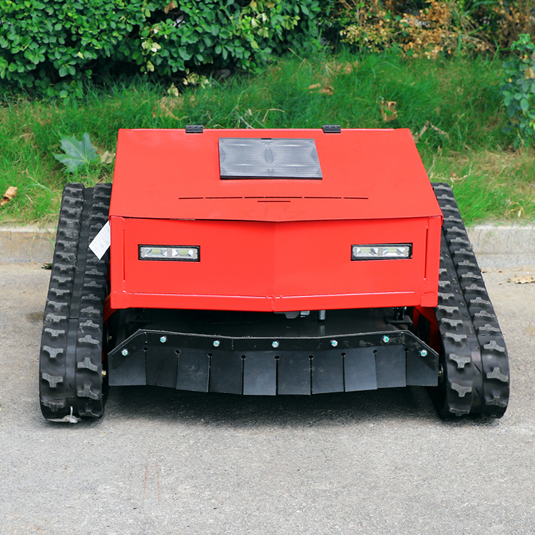 Commercial lawn mower