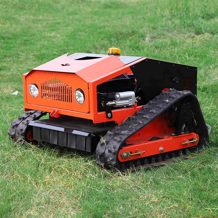 Лучшая самоходная газонокосилка